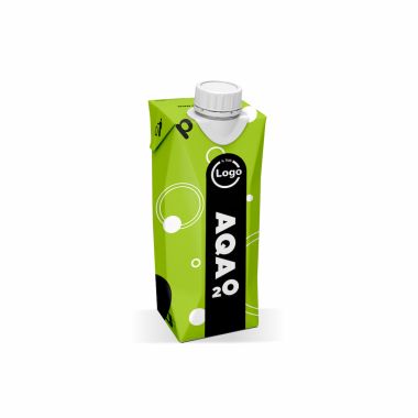 Acqua in brick TetraPak...