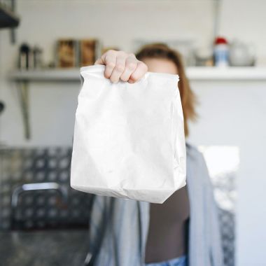 Sacs en papier kraft blanc...