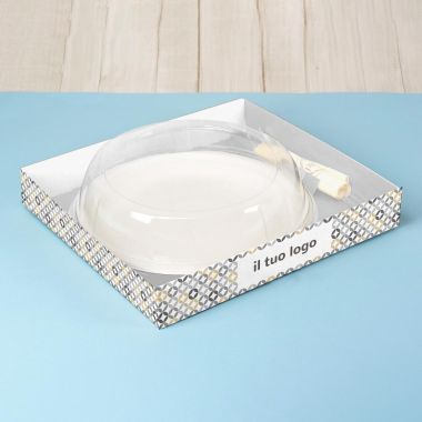Flat trays with cutlery...